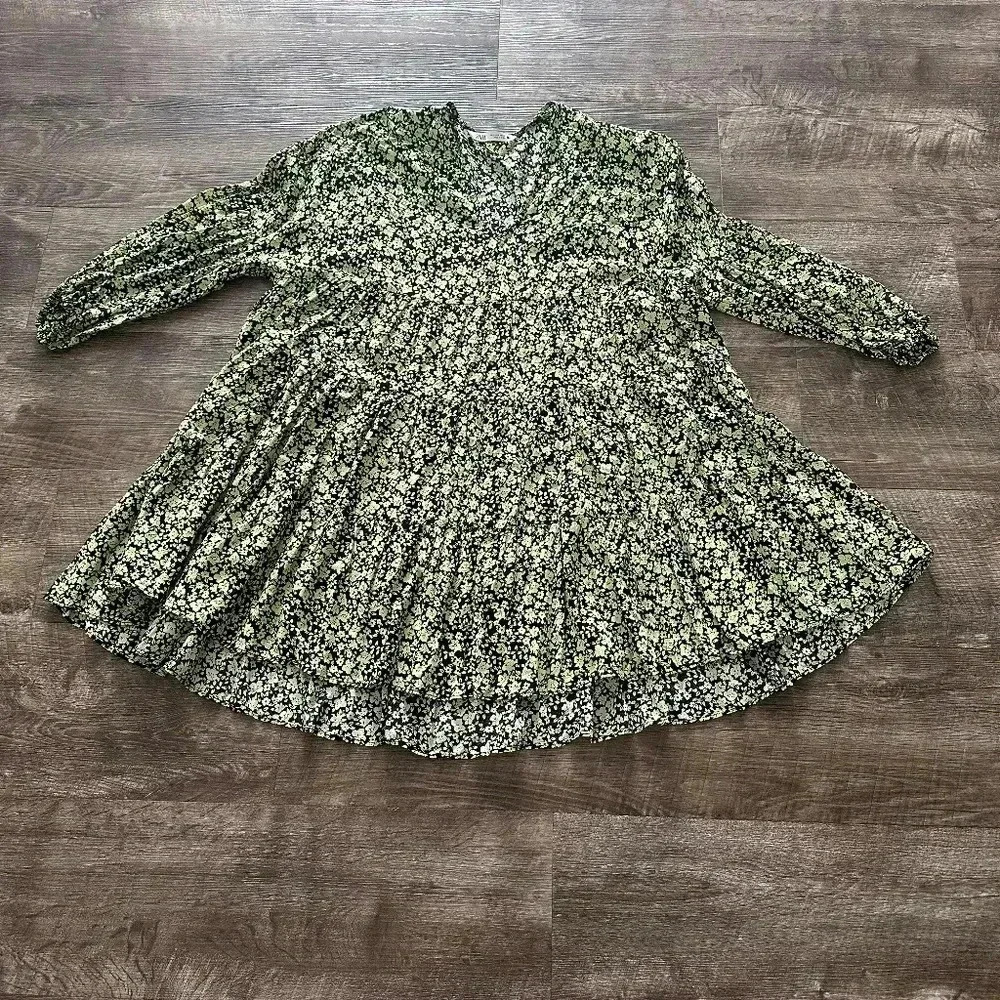 Zara Floral Print Flowing Tiered V Neck Mini Dress size Small